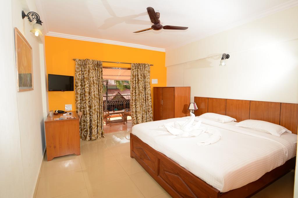 Silver Sands Sunshine - Angaara Candolim Habitación foto