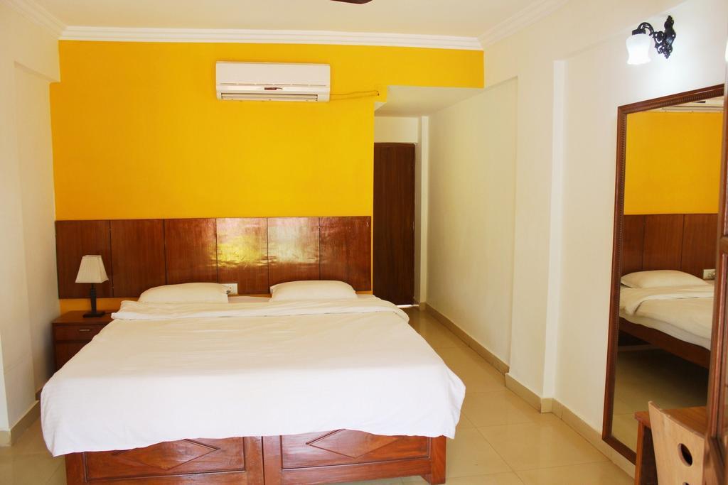 Silver Sands Sunshine - Angaara Candolim Exterior foto