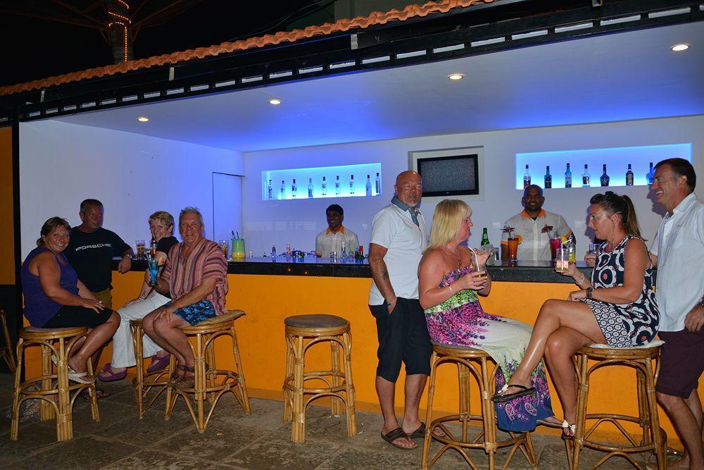 Silver Sands Sunshine - Angaara Candolim Exterior foto