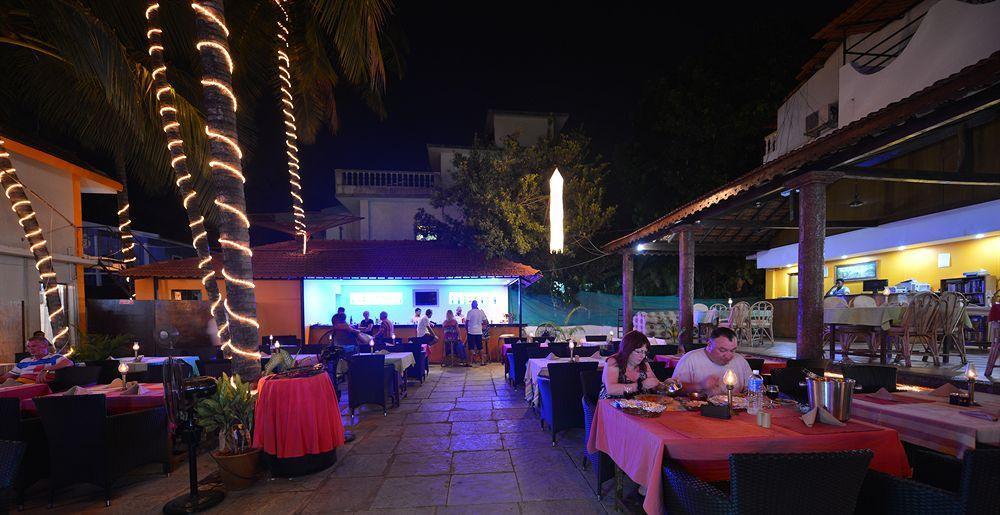 Silver Sands Sunshine - Angaara Candolim Exterior foto