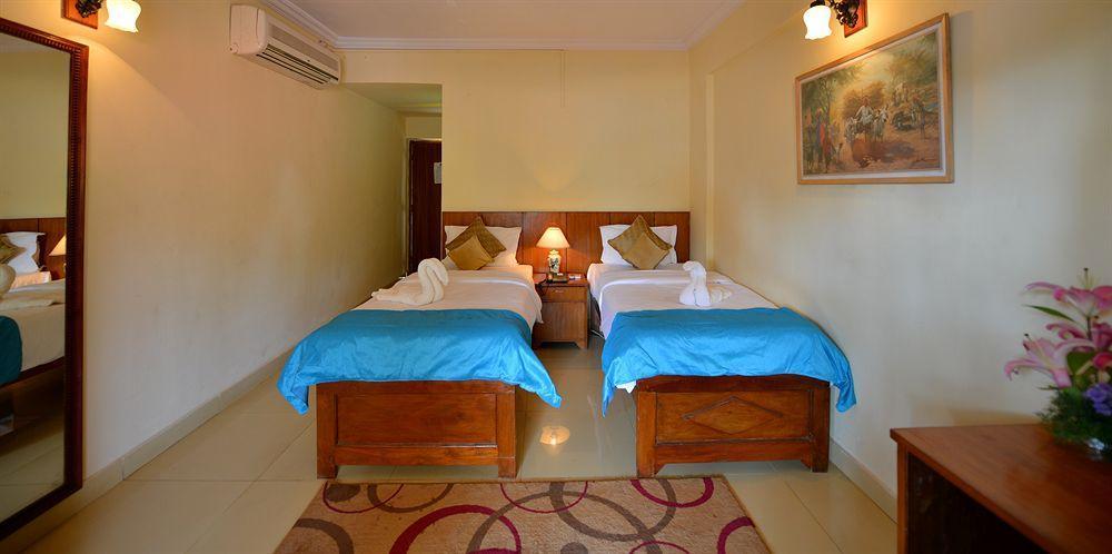 Silver Sands Sunshine - Angaara Candolim Exterior foto