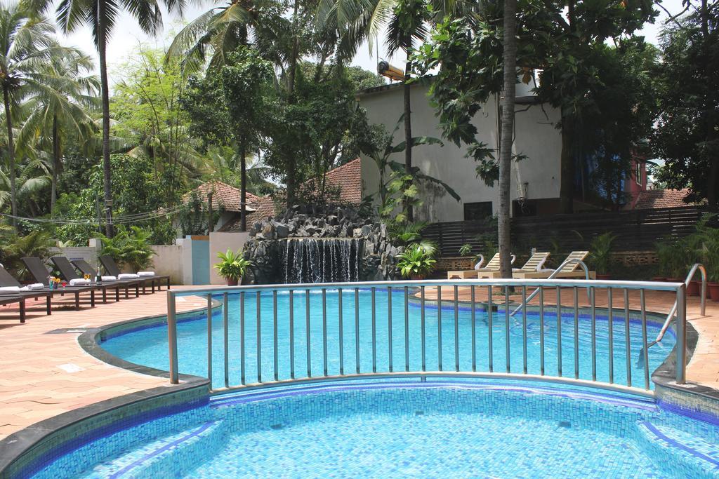 Silver Sands Sunshine - Angaara Candolim Exterior foto
