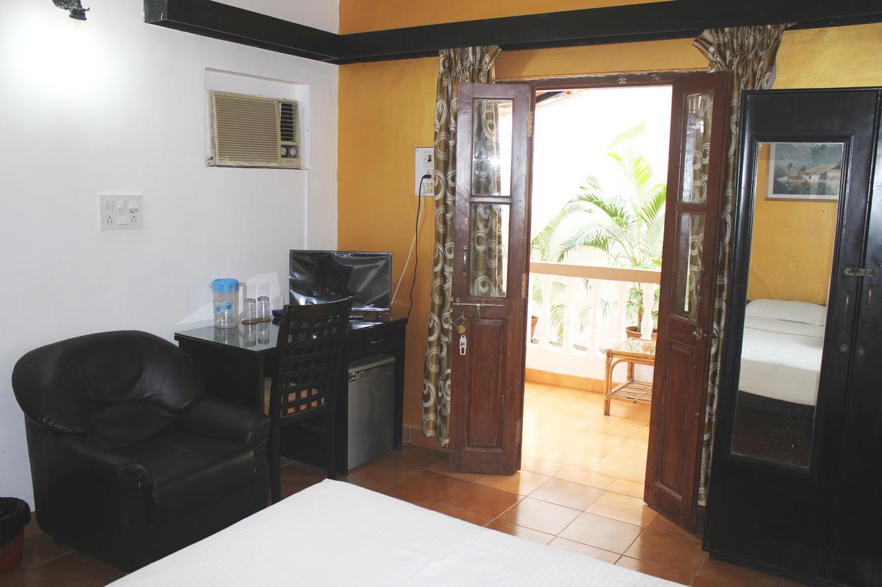 Silver Sands Sunshine - Angaara Candolim Exterior foto