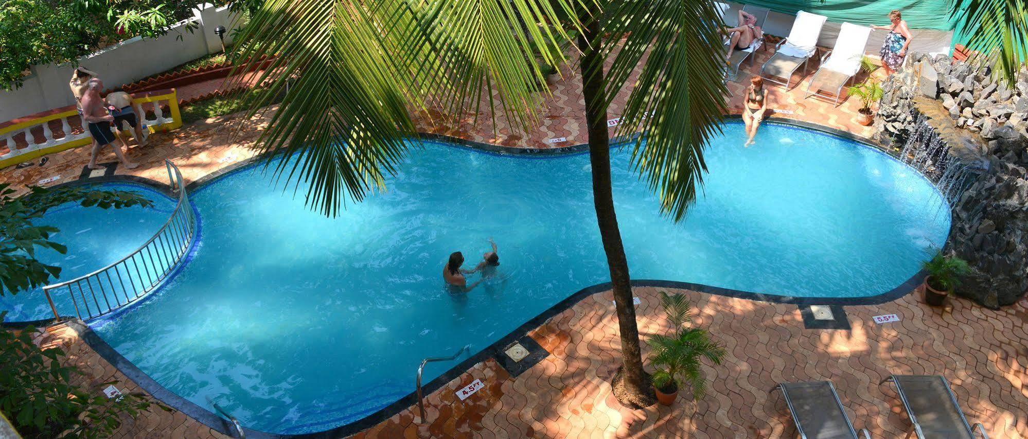 Silver Sands Sunshine - Angaara Candolim Exterior foto